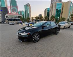 Nissan Maxima